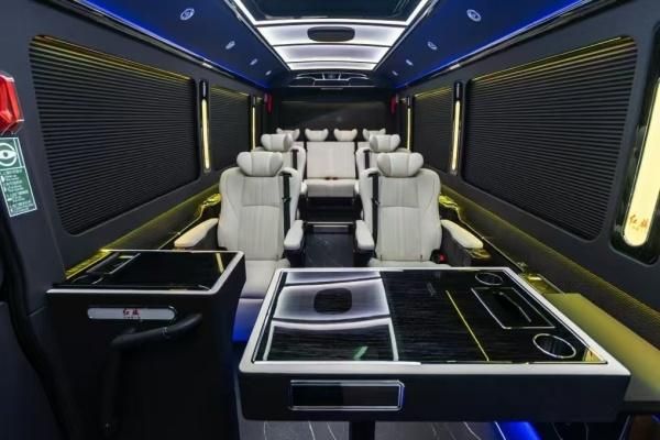 旗国悦落地价 红旗国悦12座现车参数j9九游会(中国)网站2025款红(图2)